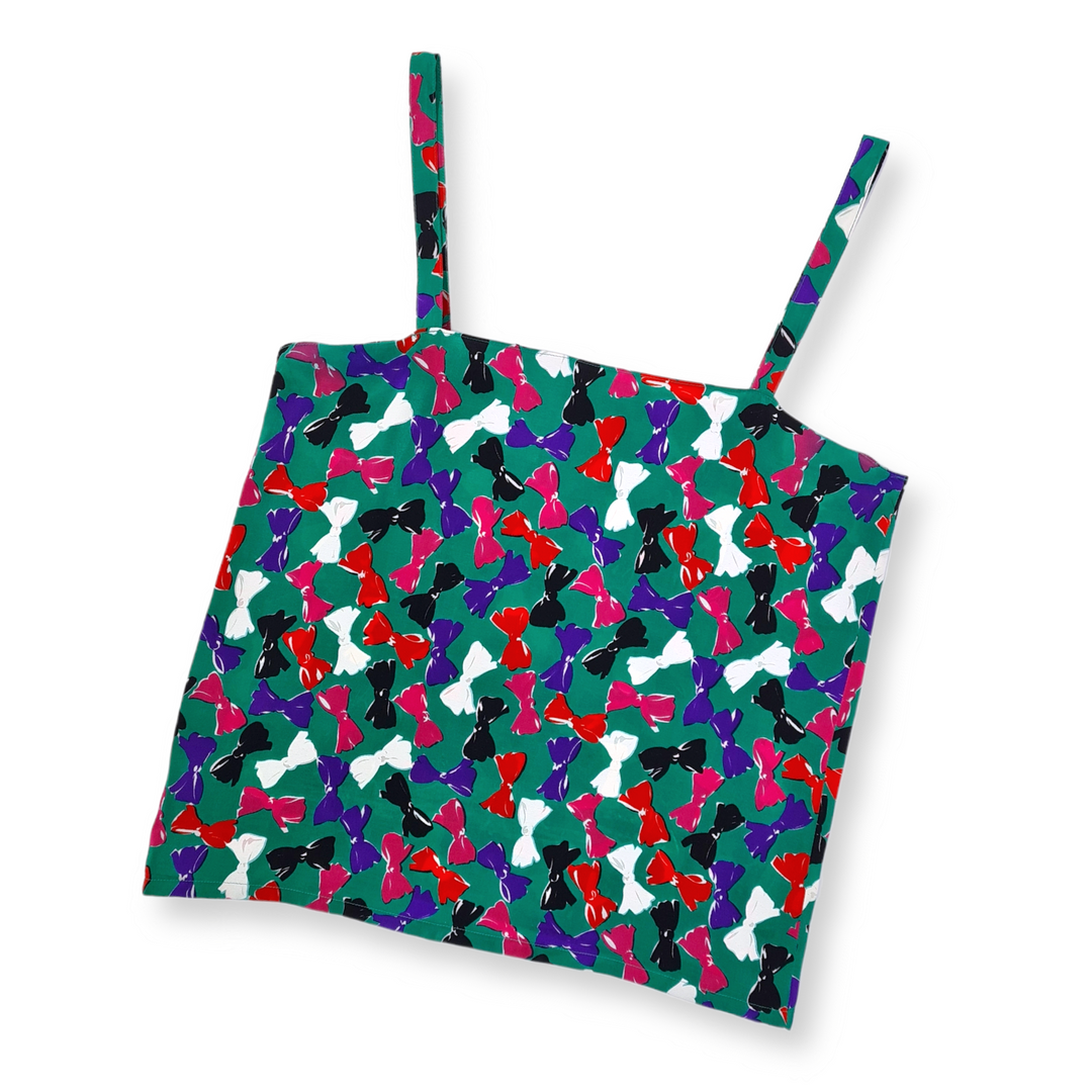 CUTE VINTAGE SILK TOP : SIZE 38